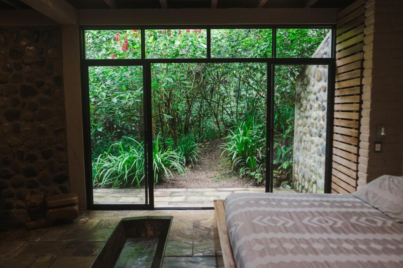 Hamadryade Lodge Puerto Misahuallí 외부 사진